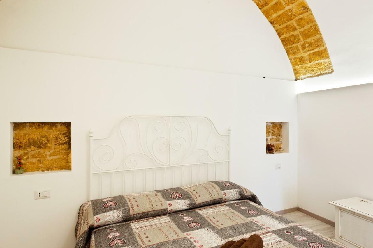 San Nicola Casa Clemente * Bari