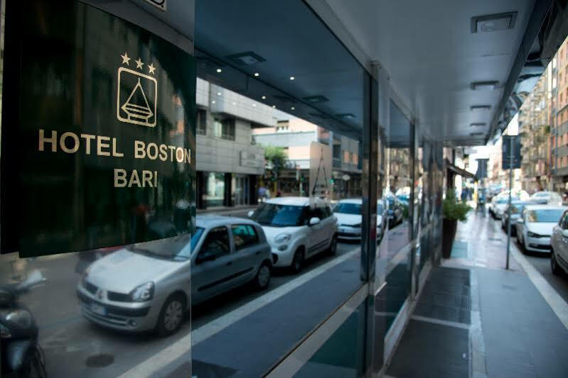 Hotel Boston