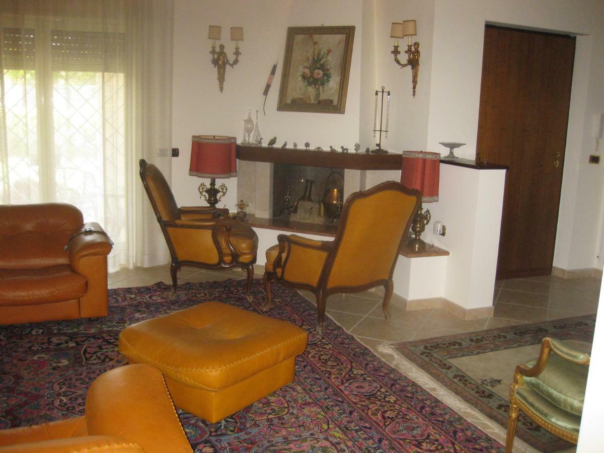 Lucia Bed & Breakfast 2*