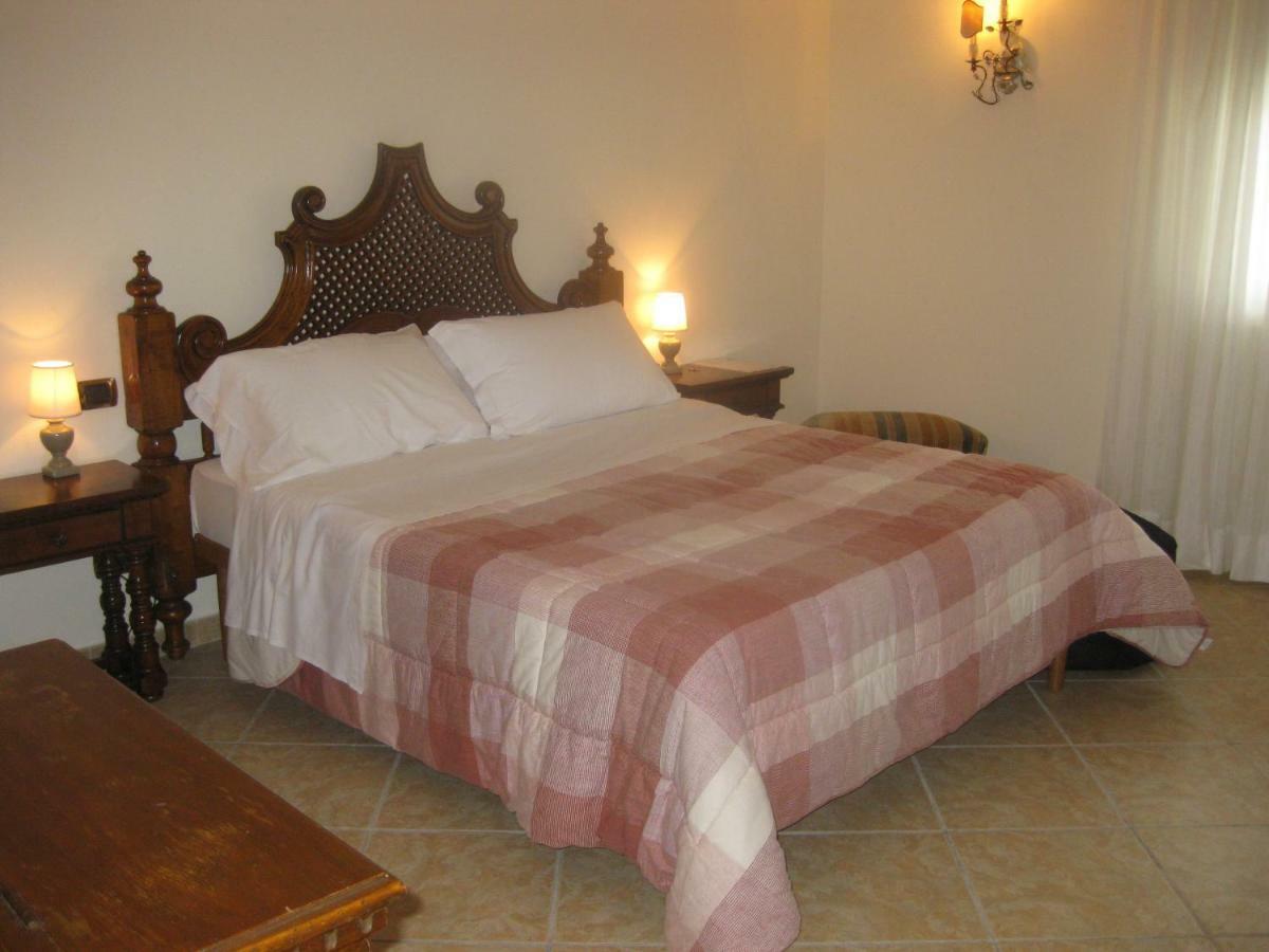 Lucia Bed & Breakfast 2*