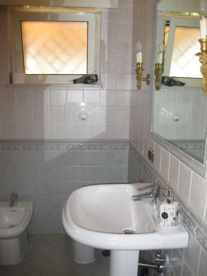 Bed & Breakfast Lucia 2*