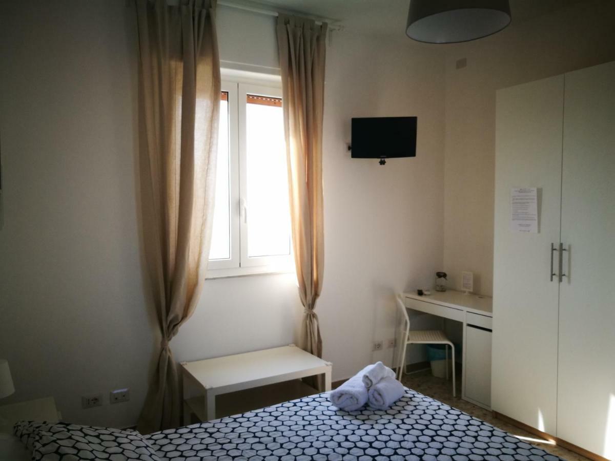 Apartment Simply House In Bari