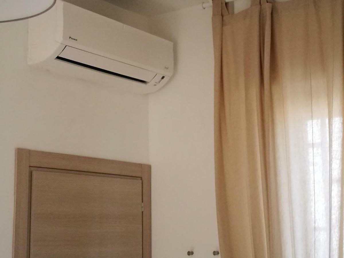Simply House In Apartment