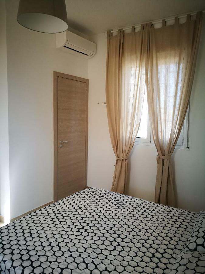 Apartment Simply House In *