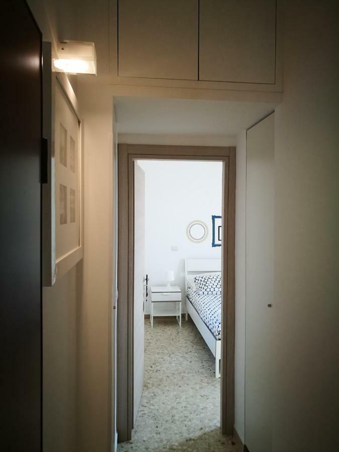 Simply House In Apartment *