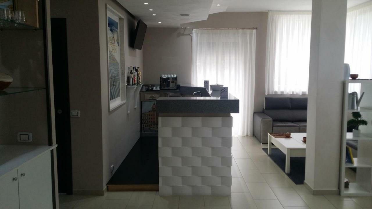 Mirage * Bari