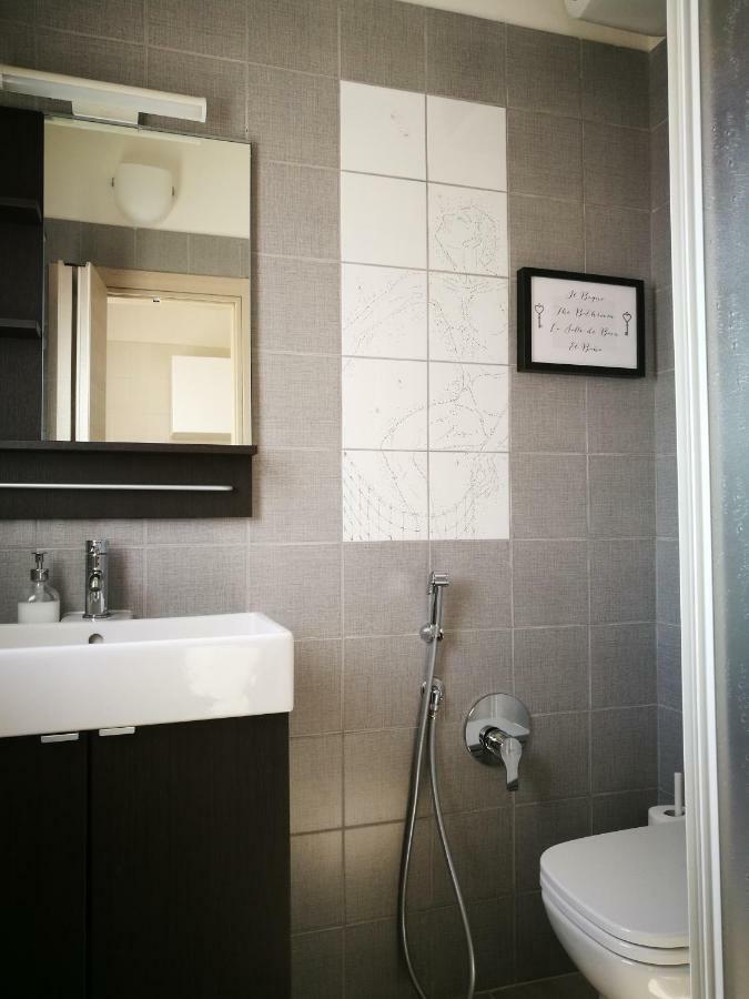 Apartment Simply House In Bari