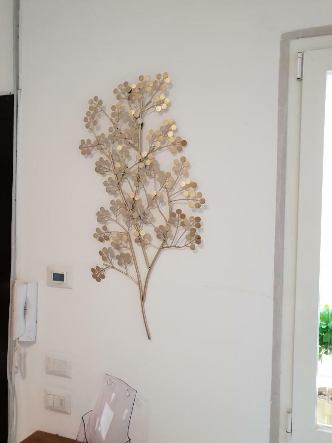 Cconforthotels Crispi Bari
