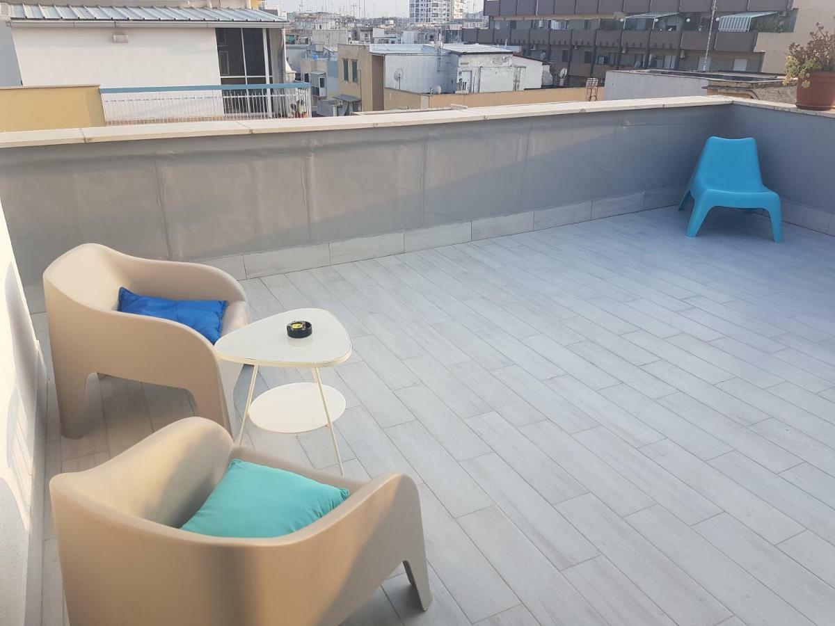 Attico Con Terrazza A Apartment Bari