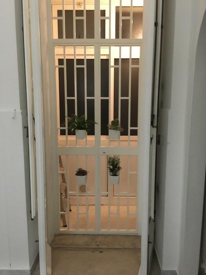 Maison Flores Apartment Bari
