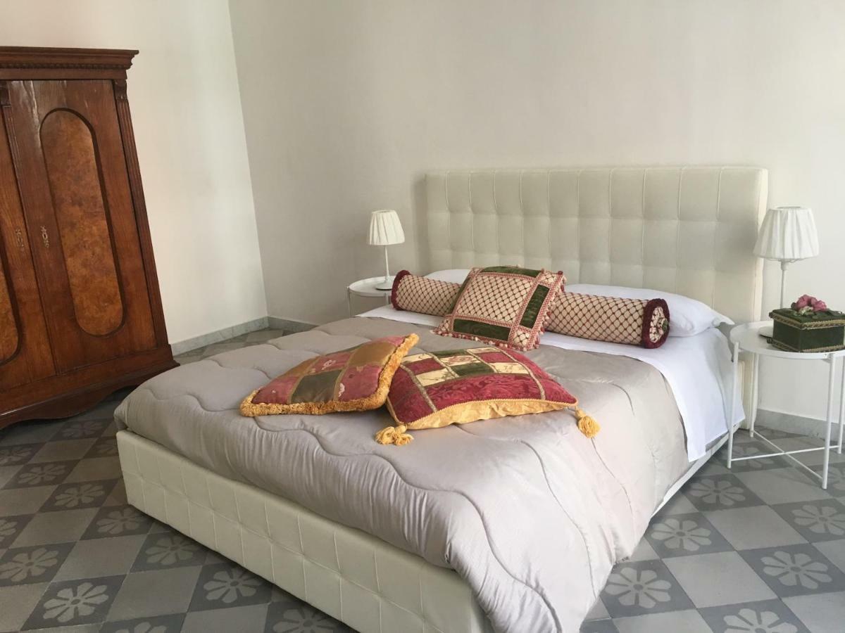 Apartment Maison Flores Bari