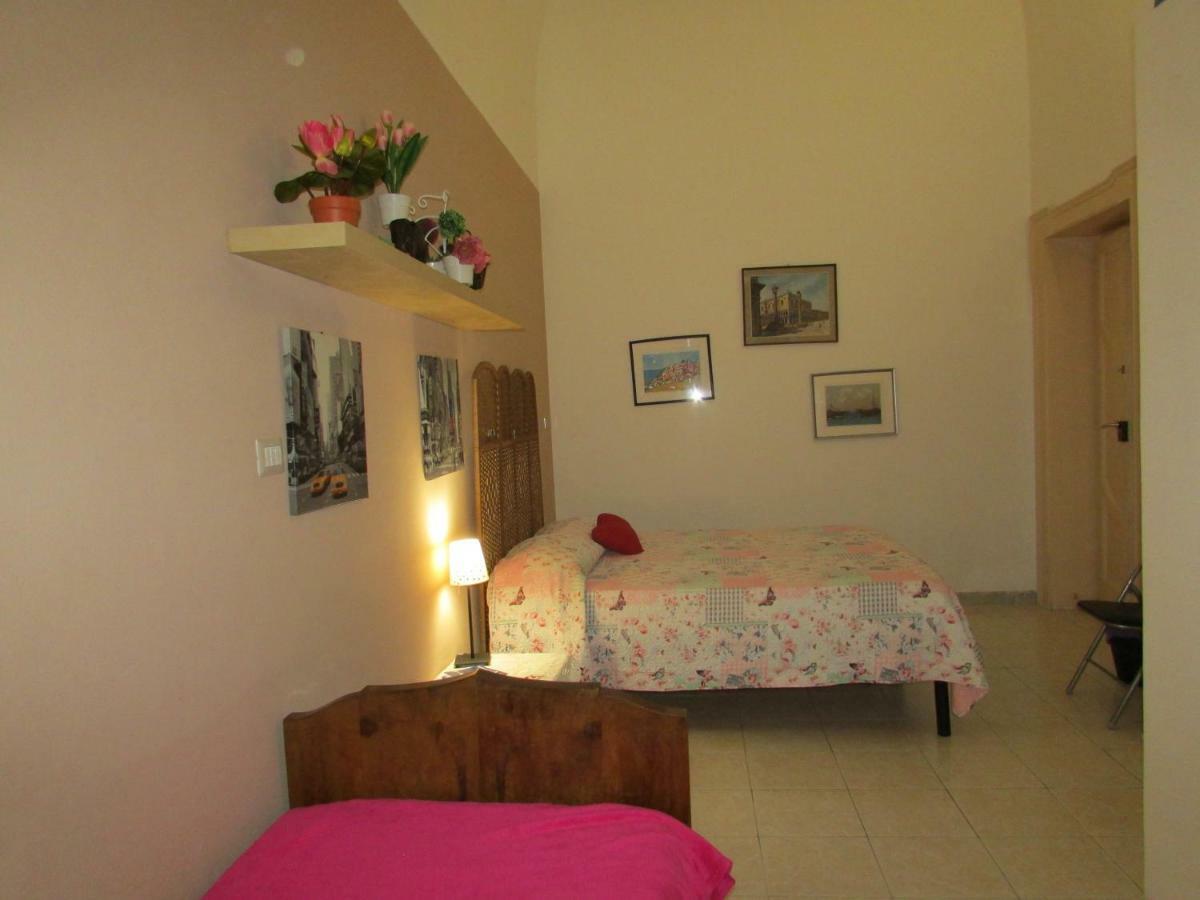 Guest house Mi Casa Es Tu Casa 2*