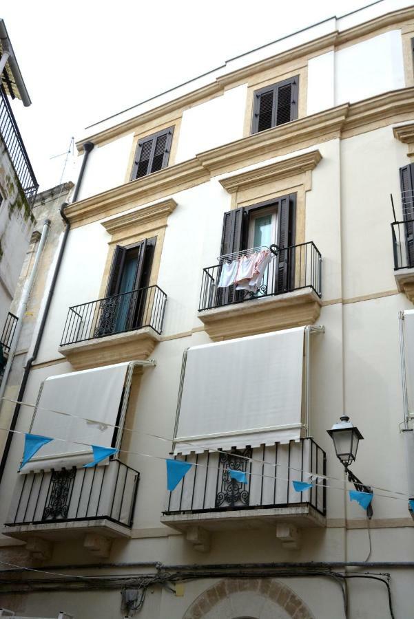 Dreamhouse *