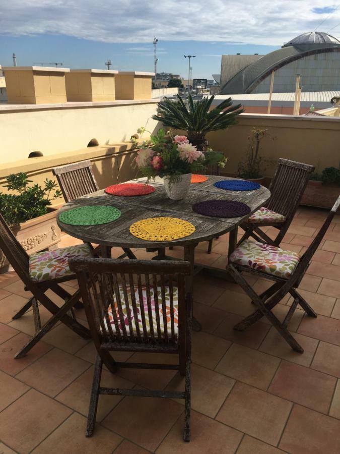 Homestay Stanza Con Vista Mare