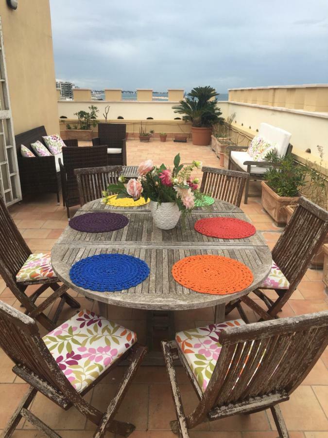 Stanza Con Vista Mare Bari