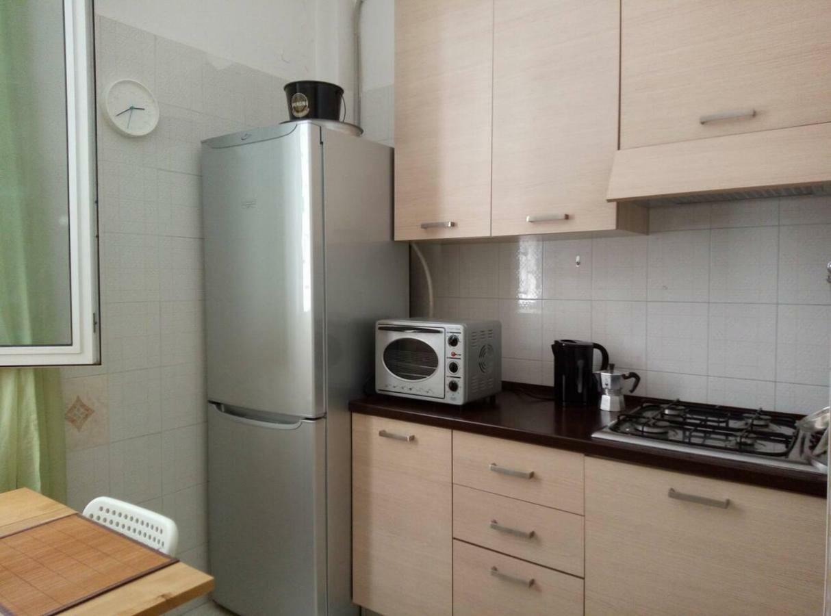 Campus House *