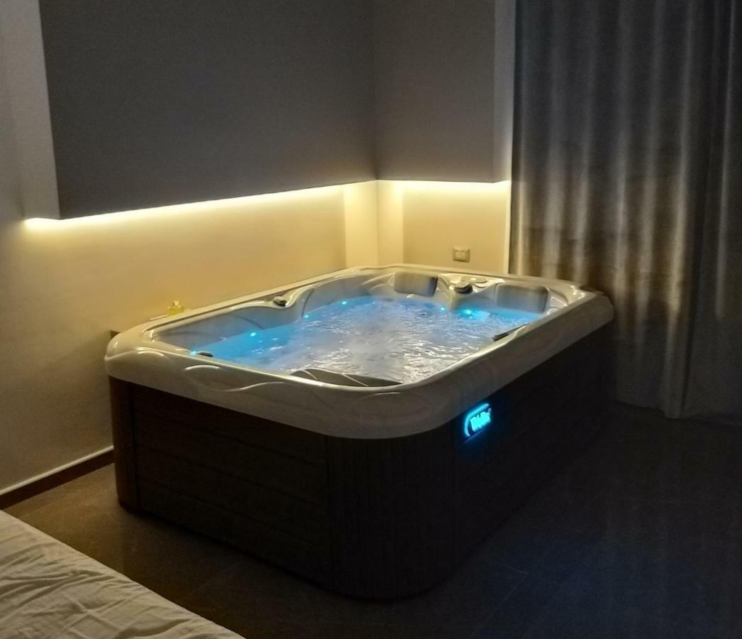 La Rosa Felice Bed & Breakfast *