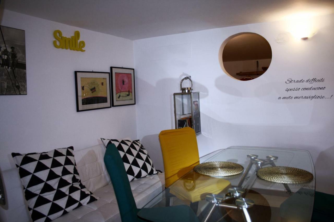 Azzurra Flat Center Bari