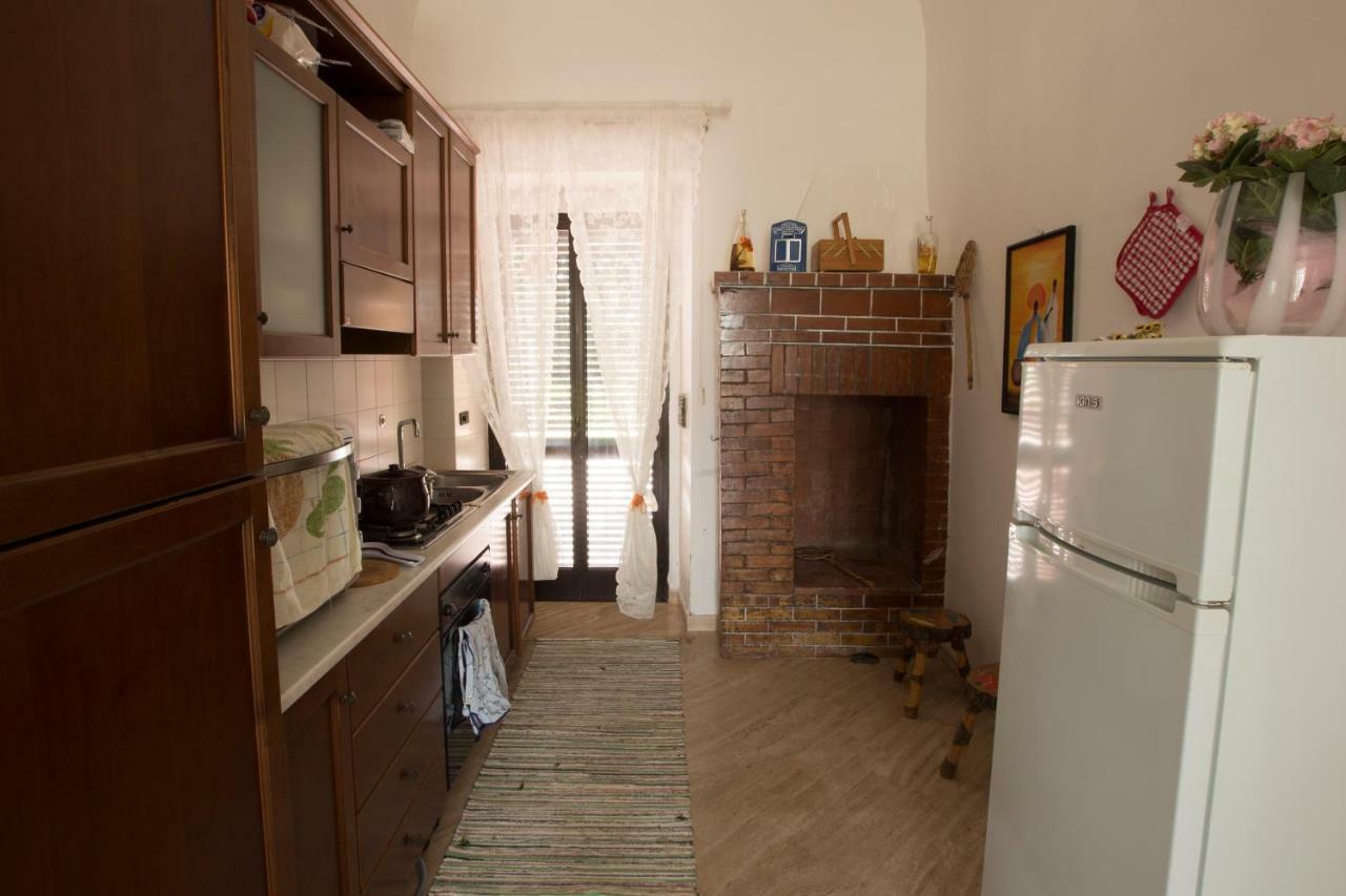Terradamarebari Bed & Breakfast Bari