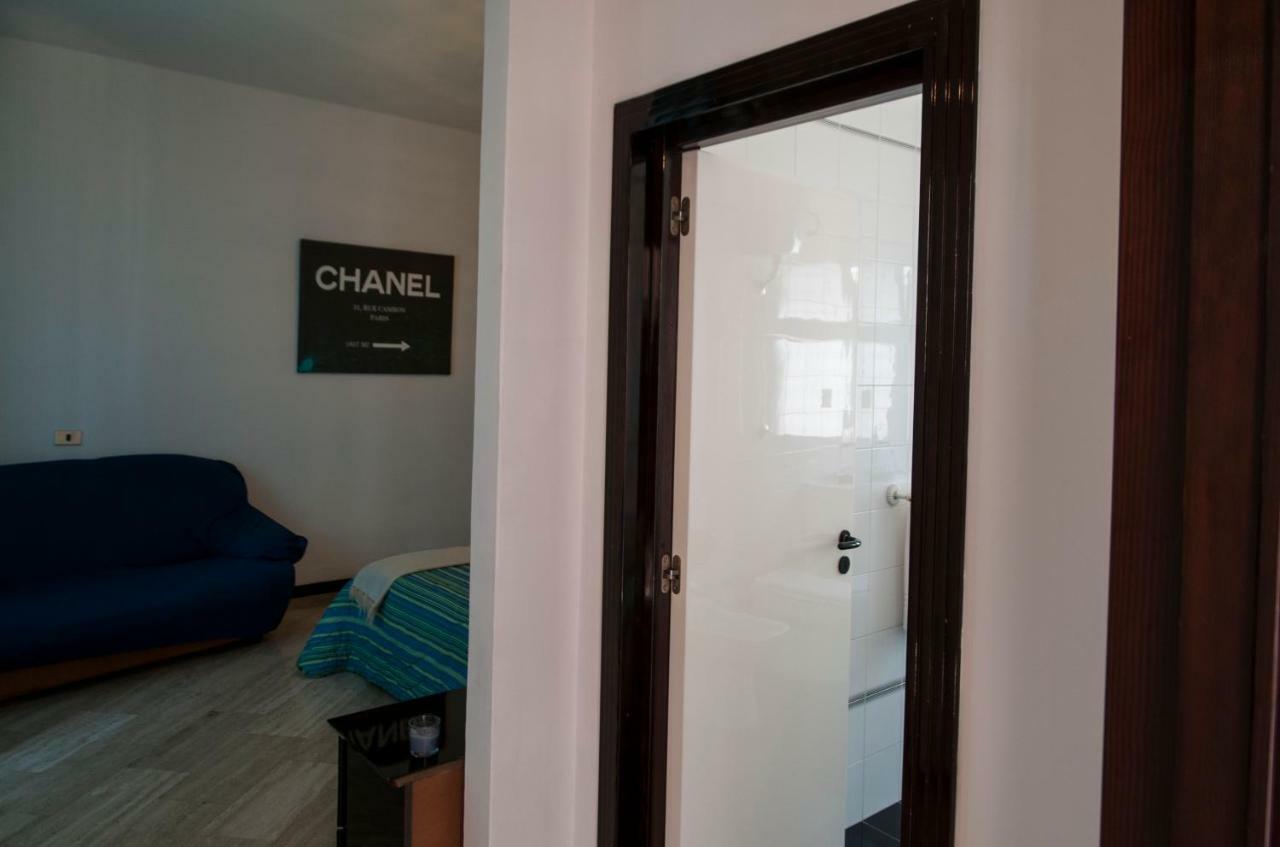 Terradamarebari Bed & Breakfast Bari