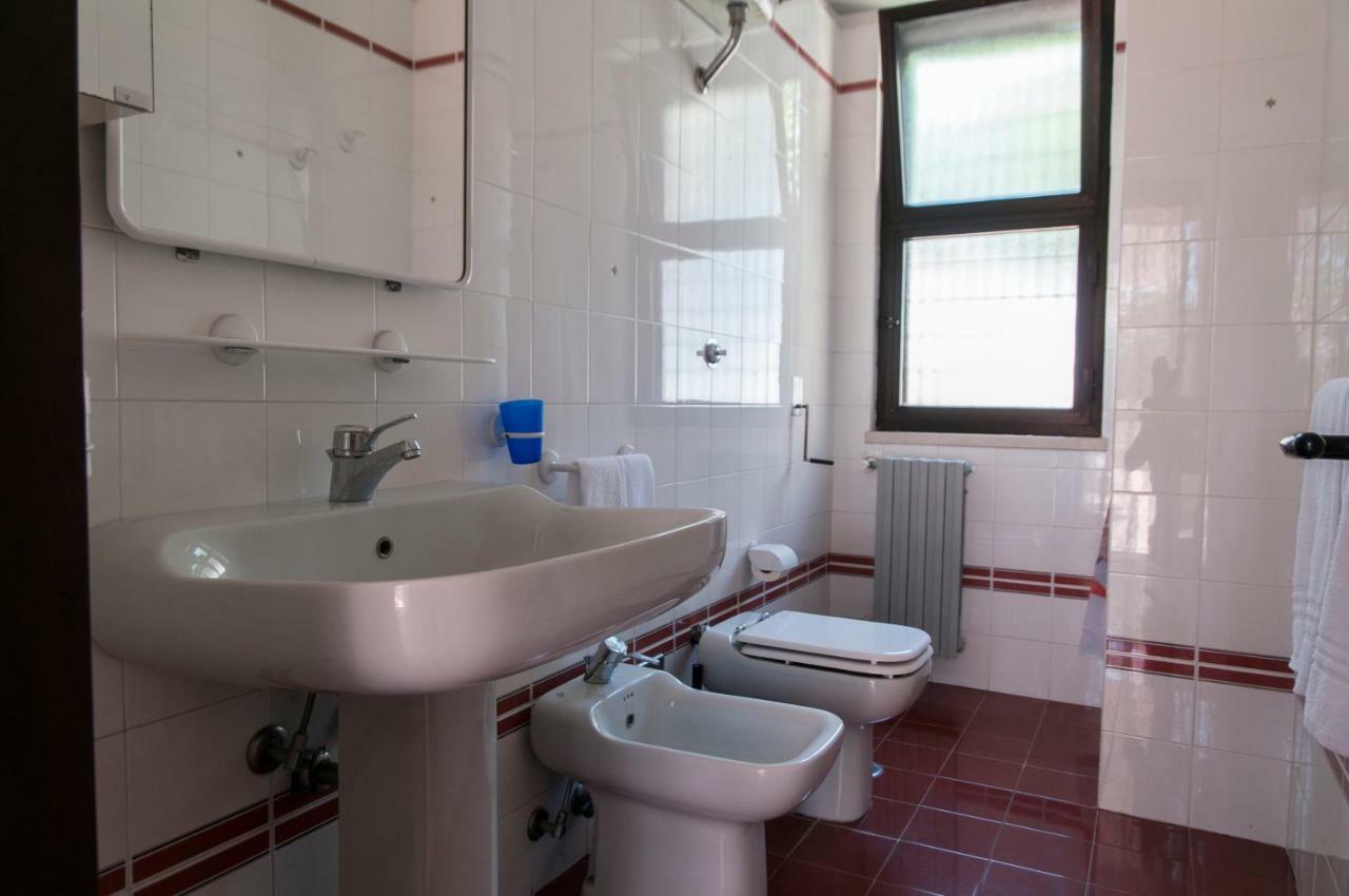 Bed & Breakfast Terradamarebari 3*