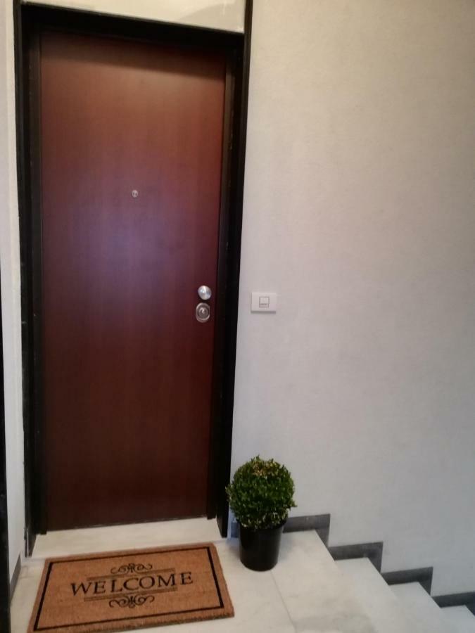 Dimora San Ferdinando 2 Apartment