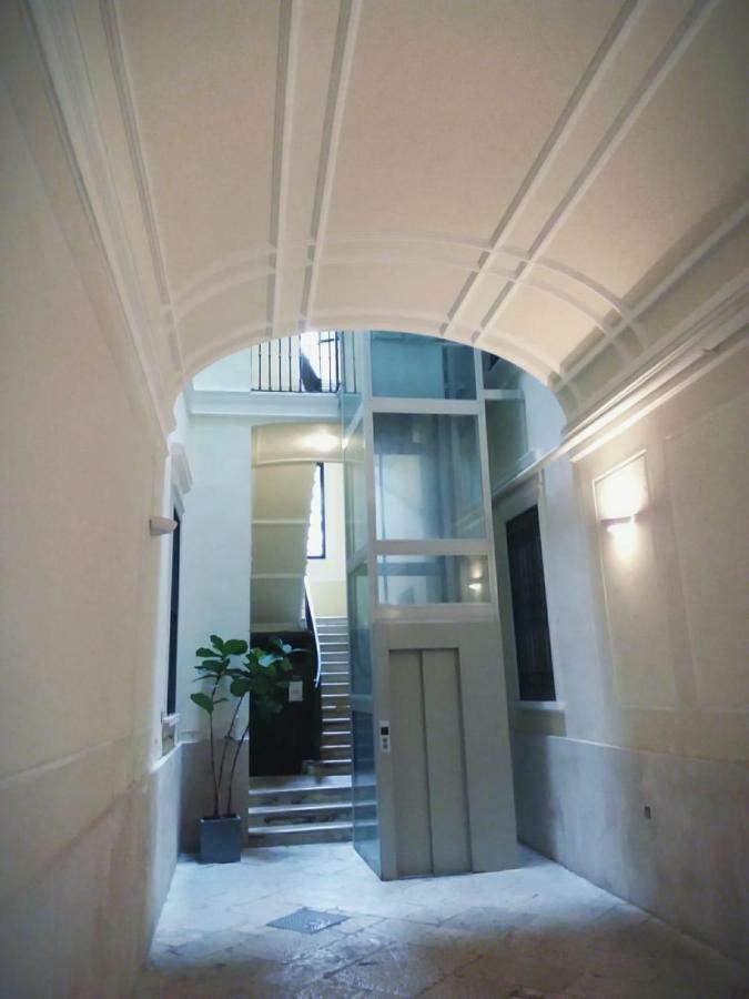 Maison Flores Apartment