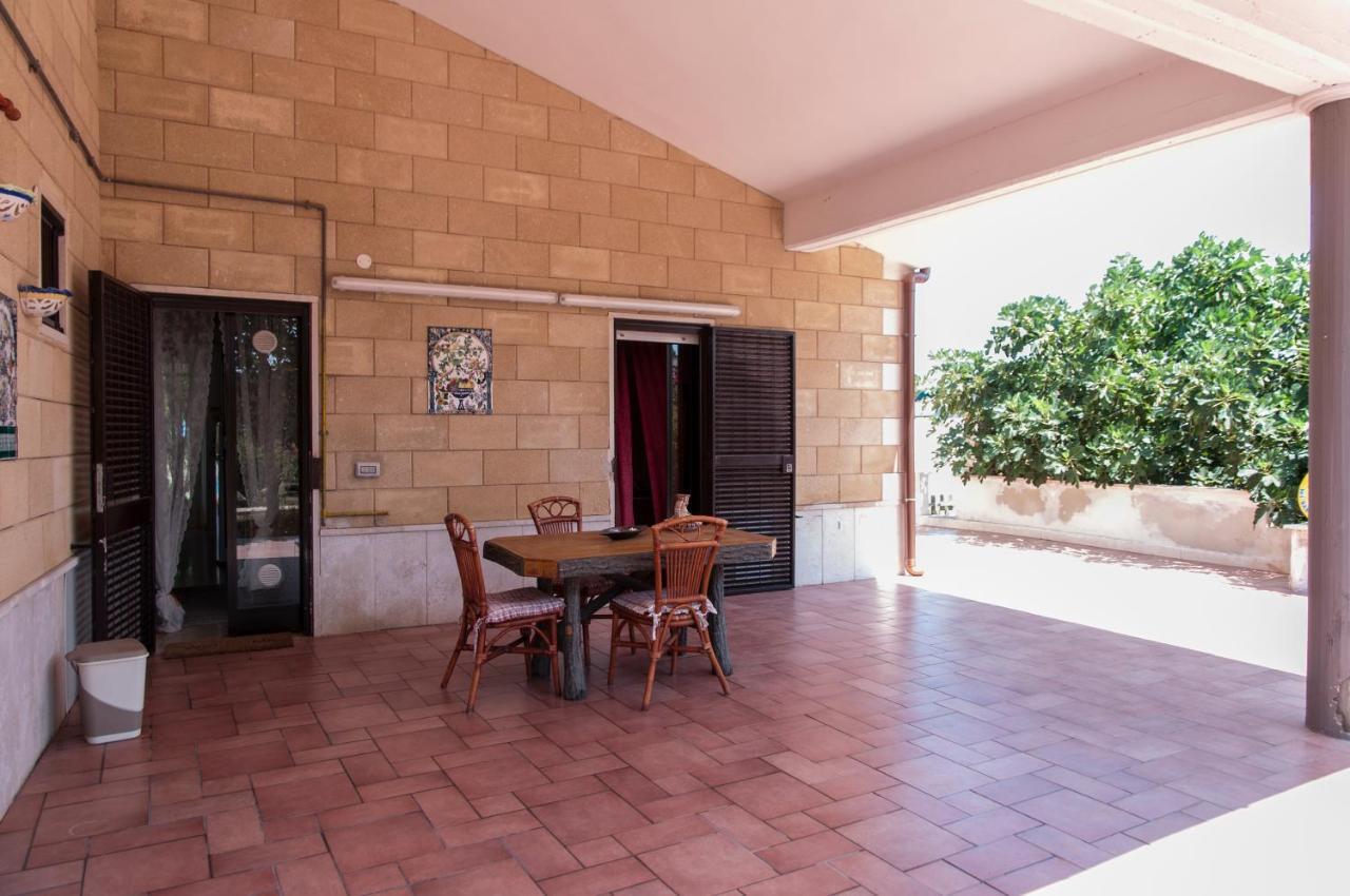 Bed & Breakfast Terradamarebari 3*
