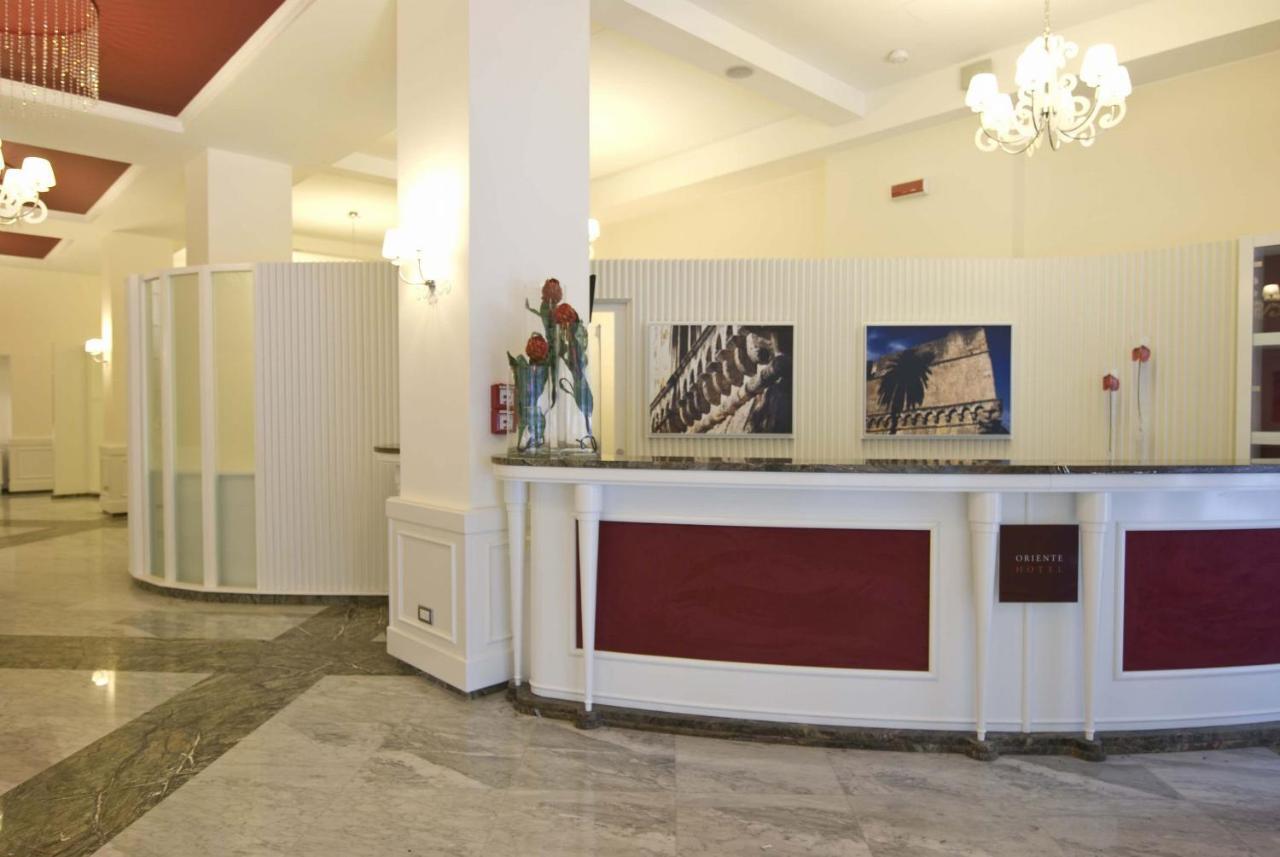 Jr Oriente Hotel
