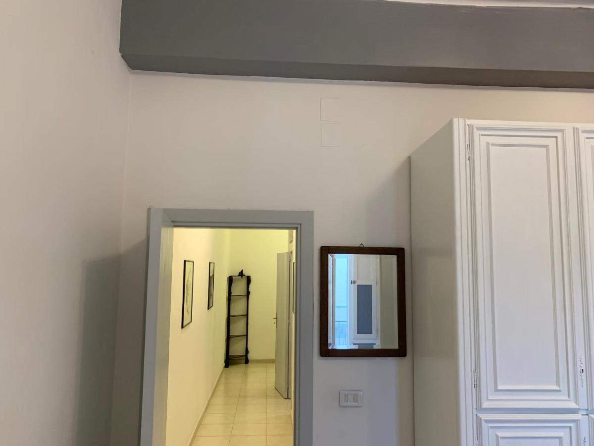 Center Eighty-five * Bari