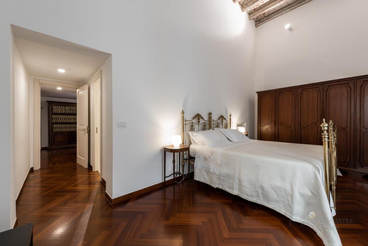 Mercantile - Vecchia * Bari