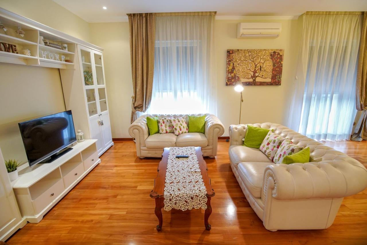 Apartman Country *