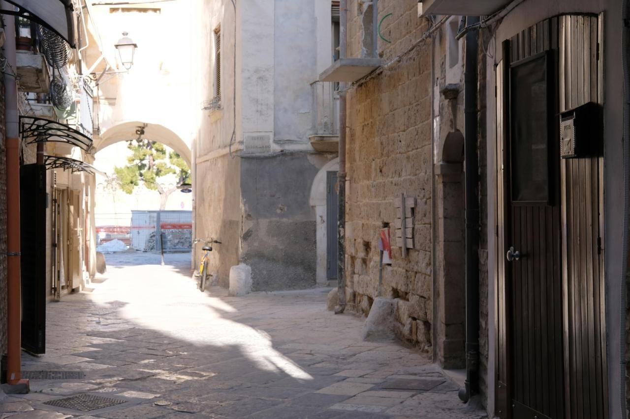 Pietra Bianca * Bari